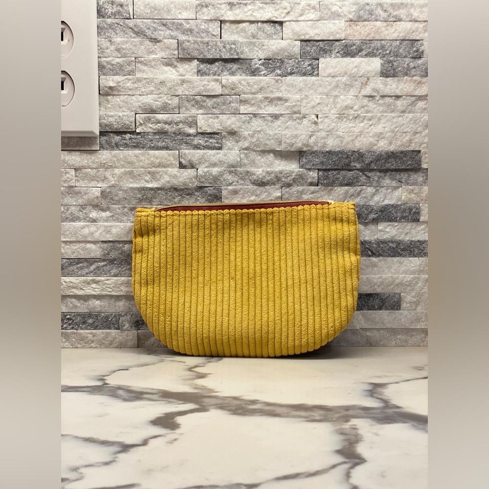 Ipsy Glam Bag (Front & Back)